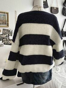 Lalippa 女式V领落肩长袖条纹宽松针织毛衣