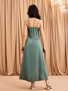 青少年毕业舞会礼服，新款圣诞公主风格优雅无袖荷叶边下摆开衩连衣裙，适合女士 - 綠色 - 查看 2