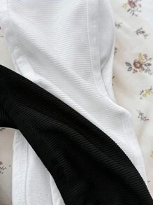 SHEIN 2 Stück/Set Einfacher, bequemer gepolsterter plissierter hautfreundlicher trägerloser BH-Set für Teenager-Mädchen