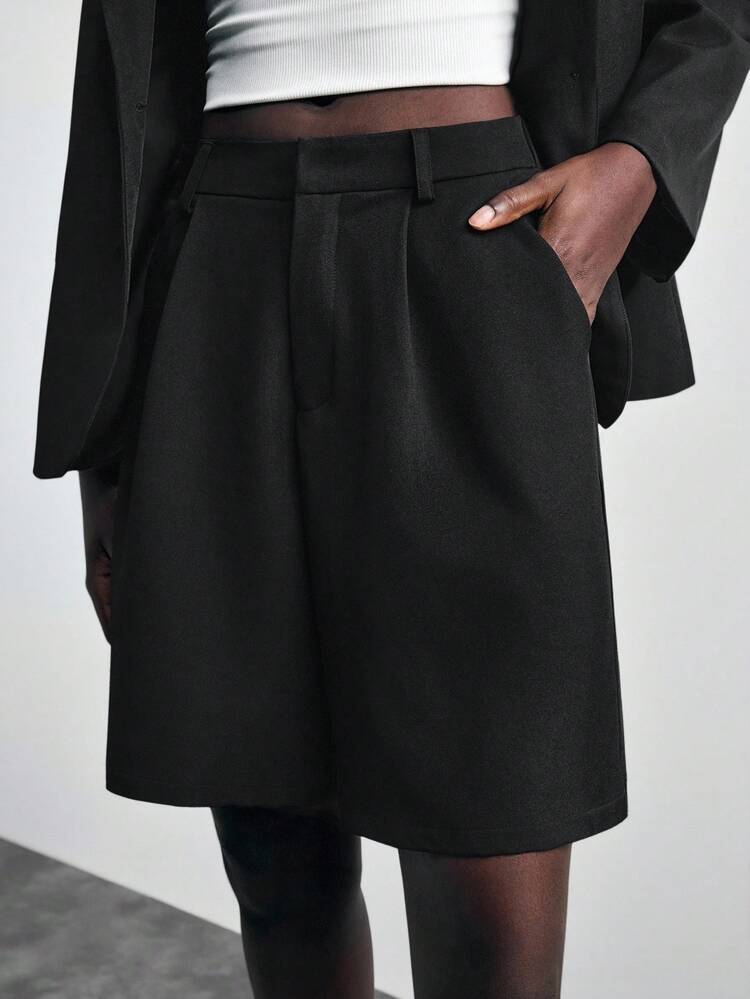 SHEIN Maija 2025 초가을 와이드 숄더 버뮤다 반바지 여성용 정장 세트, 현대적인 도시의 개학 시즌 및 파티 시즌 여성용 정장 여성용 업무 복장 여성용 비즈니스 정장 여성용 전문 의류 스커트 정장 블레이저 세트 여성용