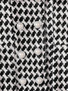 SHEIN Baby Girls' Faux Fur Collar Pearl Double-Breasted Long A-Line Coat, Paired With Matching Beret Hat. The A-Line Silhouette Is Simple Yet Elegant, Suitable For Babies Of Various Body Types. Whether For Daily Outings, Park Playtime, Or Casual Home Wear, Your Little Princess Will Shine Brightly. Fall Winter - Black and White - View 4