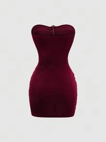 Sweetra Asymmetrical Hollow Midriff Exposed Autumn/Winter Sexy Bodycon Mini Dress, American Style Strapless, Christmas - Redwood - View 2