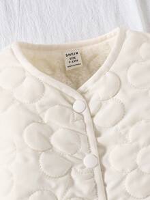 SHEIN Vintaside Kids 女婴绗缝背心，荷叶边装饰，保暖内衬，可爱舒适，适合室内外穿着，秋冬季节皆宜。 - 杏色 - 查看 5