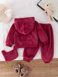 SHEIN Playful Pals Baby Love 刺绣羊毛连帽衫和裤子套装，秋冬 - 酒紅色 - 查看 2