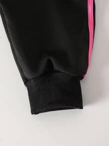 Conjunto de 2 peças de moletom esportivo de malha com estampa de números e blocos de cores para meninas adolescentes e calças cargo com bolso lateral, roupa casual para o dia a dia - Preto - Ver 3