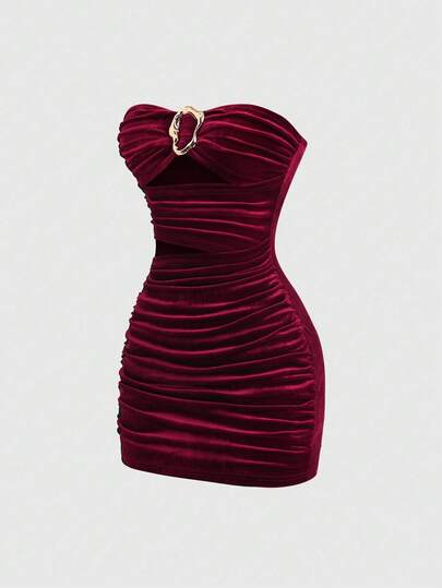 Sweetra 不对称镂空露脐秋冬性感紧身迷你连衣裙，美式露肩