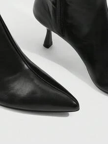 CUCCOO SZL 女士时尚性感尖头细高跟中筒靴，黑色套脚 - 黑色 - 查看 4