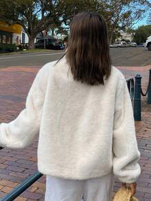 DAZY 女士蓬松休闲街头宽松人造毛皮夹克女外套 - 米色 - 查看 7