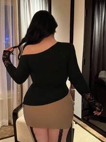 Flirla Áo thun dài tay ren bất đối xứng thiết kế trễ vai thanh lịch cỡ lớn, áo crop top ôm vừa vặn gợi cảm dành cho nữ mùa thu - màu đen - Xem 3