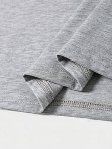 SHEIN 青少年男童休闲鹿纹圆领短袖T恤和格子裤套装，纯色简约百搭基础款，适合通勤、上学、日常休闲、度假、户外活动、聚会、秋冬季穿着。 - 彩色 - 查看 11