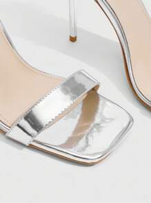 CUCCOO SZL 女士时尚漆皮细带踝带方头细高跟凉鞋，适合通勤、约会、派对、度假 - 銀色 - 查看 3