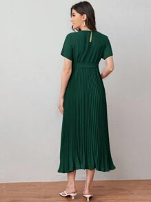 MaterniWear Váy bầu cổ tròn xếp ly màu trơn đơn giản cho bà bầu - Màu xanh lá cây đậm - Xem 2