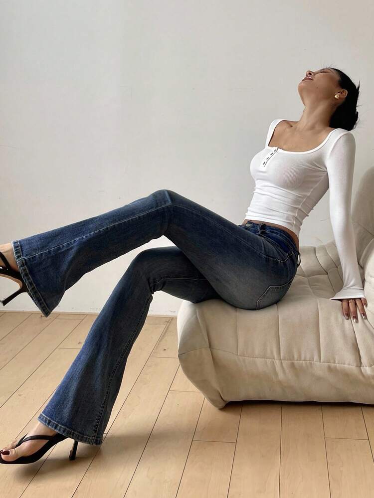 Stretchy Slim Fit Washed Blue Flare Leg Jeans, All Season Low Rise Jeans