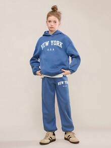 2pcs BASICS Kids Tween Girl Casual Everyday Versatile Comfortable Letter & Graphic Print Hoodie Sweatshirt And Relaxed Fit Jogger Pants Set, Suitable For Commuting, School, Casual, Holiday, Sports, Spring/Summer/Fall/Winter - Blue - View 3