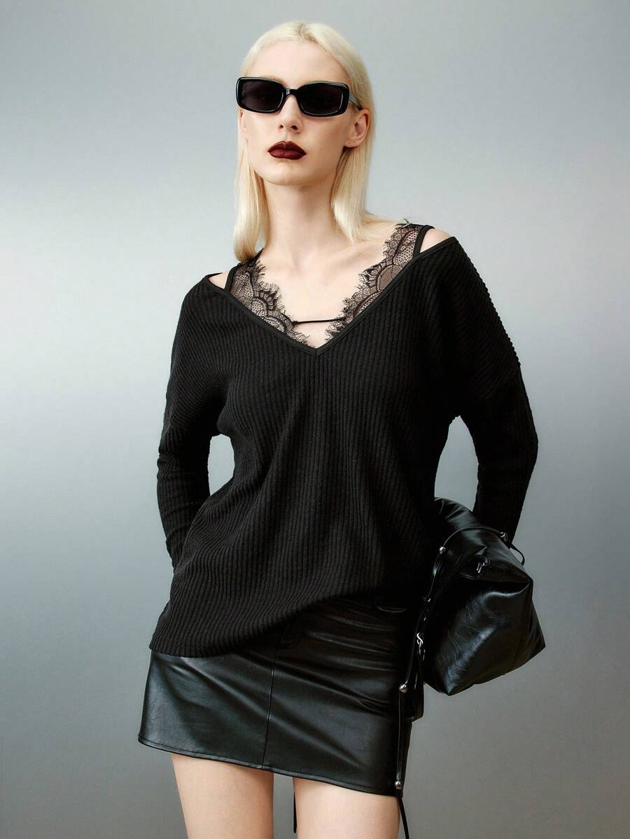 Airlisse Women's V-Neck Lace Patchwork Ribbed Loose Knit T-Shirt, Spring/Autumn - Black - View 1