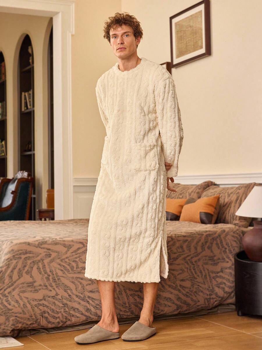 EverLounge Men's Solid Color Minimalist Daily Wear Round Neck Long Sleeve Fuzzy Robe, Men Sleepwear Robes, Winter, Fluffy, Cozy