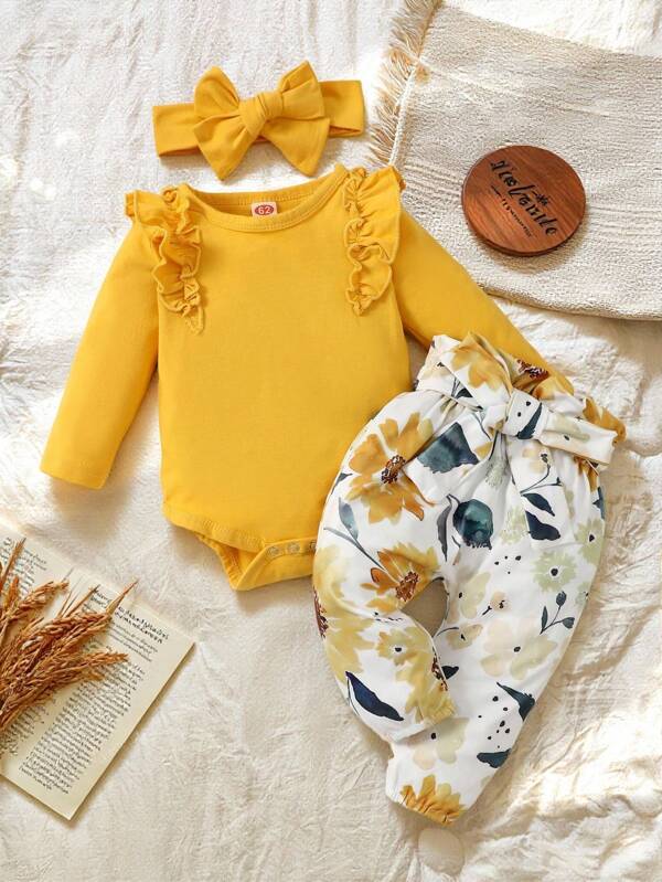 SHEIN Vintaside Kids Baby Girl Ruffle Trim Bodysuit & Floral Print Paper Bag Waist Belted Pants With Headband
