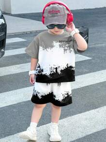 SHEIN 2 Pieces Set Young Boys Casual Comfortable Versatile Splash Ink Print Short Sleeve Top And Shorts Set, Suitable For Spring And Summer - Grey - View 1