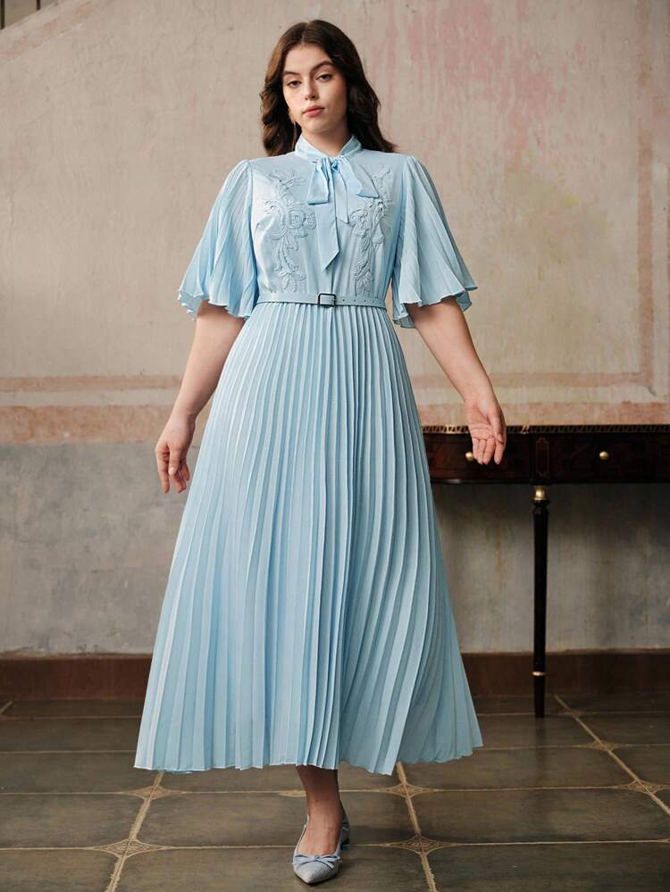 Women's New Elegant Pleated Long Dress