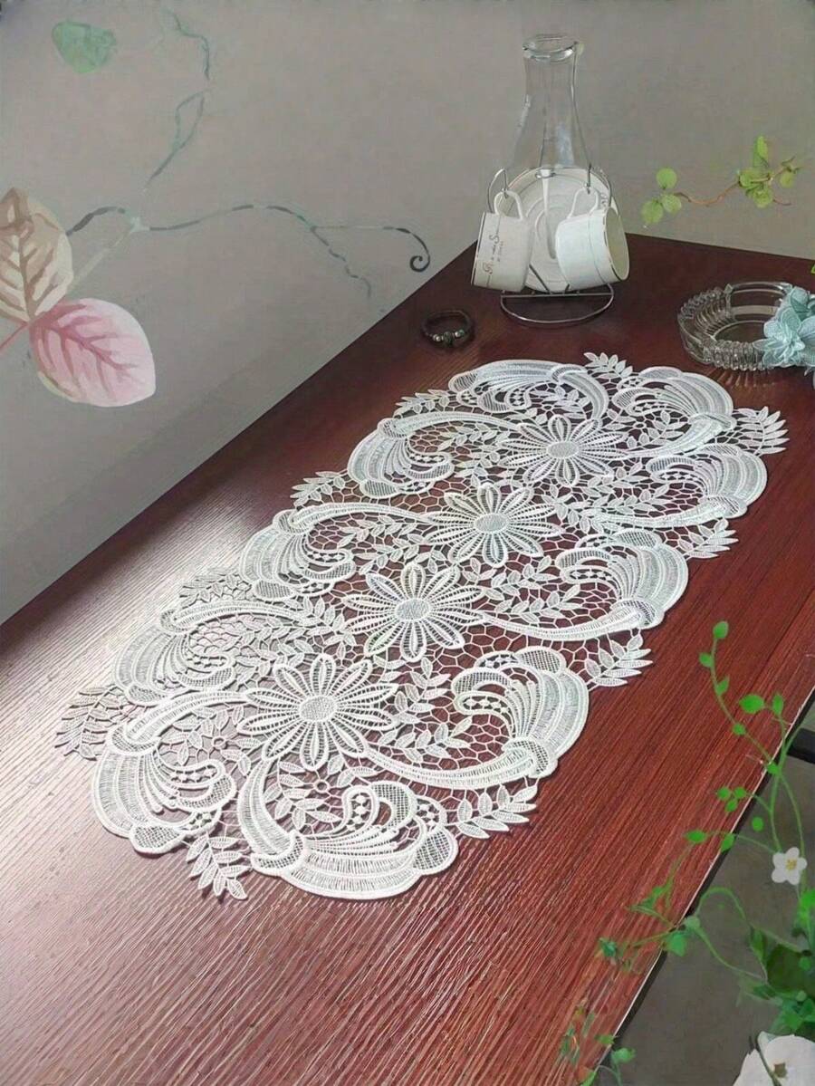 SHEIN 1pc Elegant White Velvet Lace Oval Tablecloth - Floral Pattern Polyester Tablecloth, Suitable For Dining, Coffee And Home Decor, Perfect For Holiday Table Setting, Dining Table Accessories - Butterfly Pattern - Decorative Texture, Dining Table Decor - Multicolor - View 1