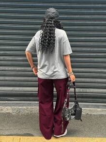 2 件套青少年女孩休闲字母印花 T 恤和工装裤，夏季