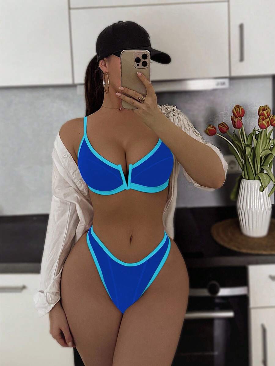 Swim SXY Women's V-Neck Cutout Strap Two-Piece Blue Bikini Set, Contrasting Color Sexy Swimwear Bathing Suit For Summer Beach Vacation - Royal Blue - View 1