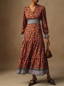 Vesra Rochie elegantă de damă cu imprimeu leopard și decolteu încrucișat - Maro - Vizualizare 1