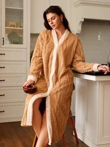 SHEIN Contrast Trim Single-Breasted Jacquard Plush Thick Fluffy Robe, Long Sleeve Loungewear  Cozy And Elegant Robe, Fall Winter Outfits