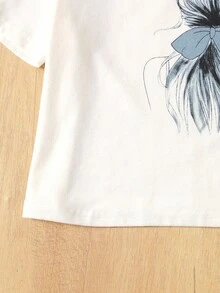 SHEIN 2 件套少女白色针织蝴蝶印花 T 恤和蓝色腰带蝴蝶结工装裤，适合居家、休闲、度假、午餐、音乐节、春夏季 - 藍色 - 查看 5