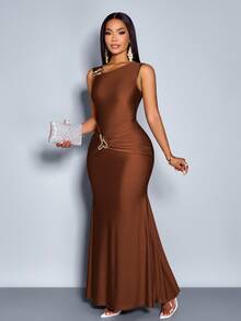 SOLERSUN 春夏女装，优雅风格，派对，杏色，闪亮针织面料，无袖露肩领口，金属装饰扣，鱼尾裙摆，性感长裙 - 咖啡 - 查看 6