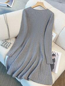 Franclia 全新圆领长袖收腰A字型女式毛衣裙