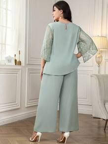 Reflora 加大码扭纹蕾丝拼布袖上衣和裤子两件套 - 綠色 - 查看 2