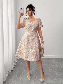 Elenzga 大码 V 领短袖提花腰优雅连衣裙 - 粉色 - 查看 5