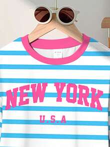 SHEIN Tween 女孩休闲简约蓝色条纹“NEW YORK”图案，撞色粉色，返校，学院风，短袖上衣和裤子两件套，适合夏季，图案 T 恤，复古，女孩返校服装，节日服装，可爱，卡哇伊，返校，休闲，针线活，返校，猎豹印花 - 彩色 - 查看 5