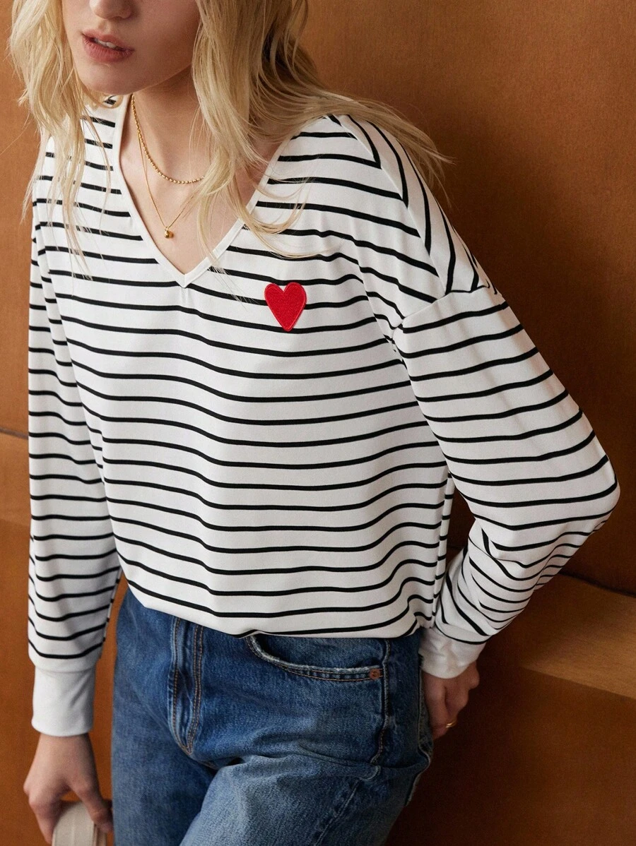 Écloséra French Formal Casual Elegant Fall Winter Clothes Striped Collar And Cuffs Hit White Long Sleeves Red V-Neck Heart Ladies Long Sleeve Fall Outfits Women Going Out T-Shirt Stripe Black White Top