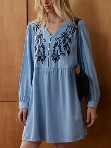 Écloséra 复古法式宽松刺绣V领长袖连衣裙，女款，春秋季 - 藍色 - 查看 6