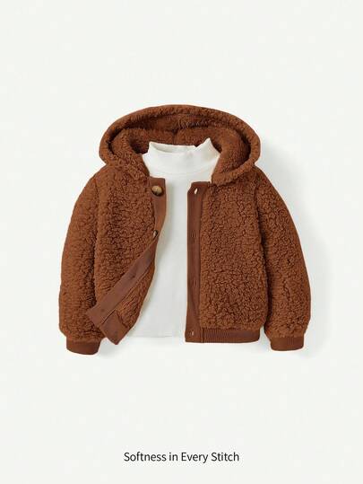 Cozy Pixies 男婴连帽厚棉服外套，正面纽扣撞色