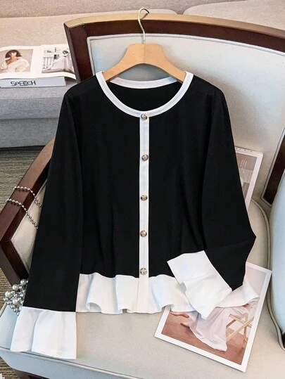 GlowEve CURVE 大码女式优雅休闲荷叶边撞色长袖 T 恤，圆领喇叭袖，纽扣装饰，简约剪裁设计上衣