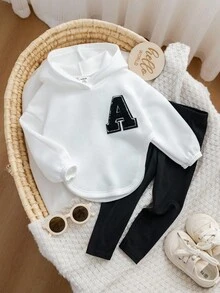 Babygirl 可爱百搭字母印花长袖卫衣和裤子套装，秋冬 - 黑與白 - 查看 6