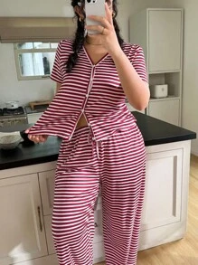 SHEIN 女士大码撞色条纹前开短袖休闲家居服套装 - 酒紅色 - 查看 3