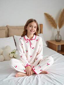 2 件套 Tween 女童毛绒樱桃图案撞色镶边长袖上衣和裤子睡衣套装 - 紅白色 - 查看 1