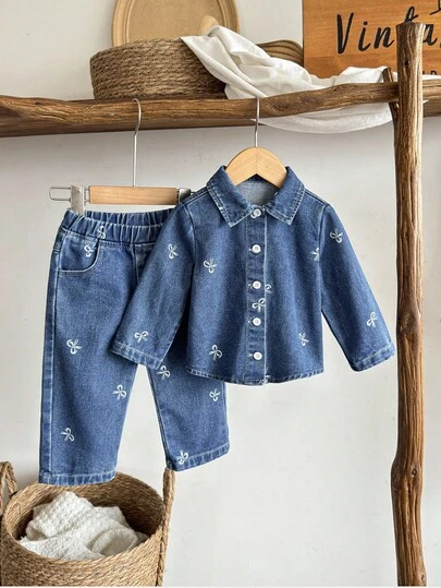 SHEIN Vintaside Kids 2 件套女婴牛仔套装，可爱休闲风格，百搭舒适，适合度假，时尚街头，蝴蝶结装饰，柔软水洗无弹力宽松牛仔长袖上衣和阔腿裤，轻盈适合春秋季，日常穿着
