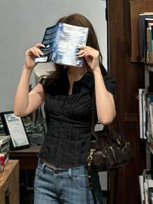 DAZY 女式纯色翻领修身短袖衬衫 - 黑色 - 查看 5