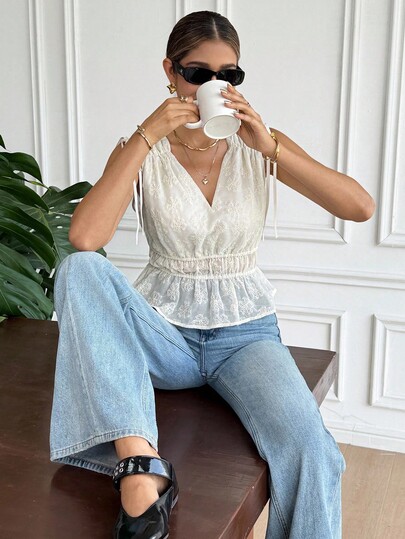 SHEIN Frenchy Women's French Casual Blouses For Women Floral Embroidery Sleeveless Top, Petaled Gathered Tie Top ,Suitable For Daily Commuting. Autumn And Winter New Arrivals, Back To School, Fall Women Clothes,Cute Tops,Going Out Tops Women,Old Money Outfits Women ,Business Casual Women,Fall For Women ,Homecoming, Going Out Tops Women ,Date Night ,Wedding Guest ,Business Casual Woman, Old Money Style,All-Season Summer