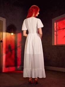 ANNABELLE x SHEIN 圆领 3D 花卉装饰短袖连衣裙，适合角色扮演 - 白色 - 查看 2