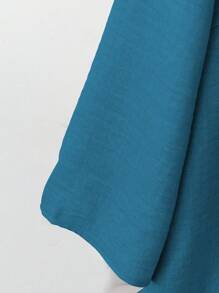 EMERY ROSE 女士 V 领椰子纽扣装饰 3/4 袖上衣 + 纯色直筒裤 2 件套休闲通勤套装 - 水鴨藍 - 查看 4