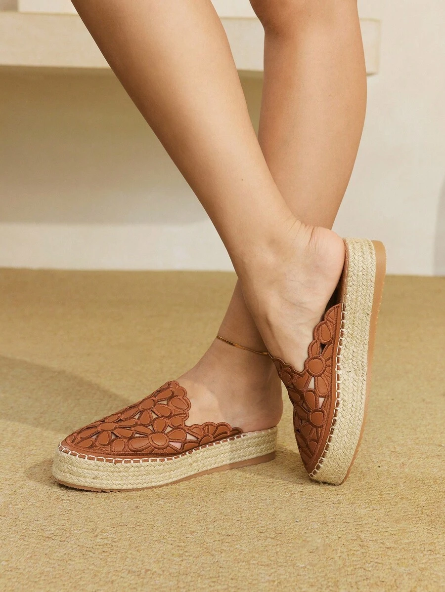 Styleloop Chocolate Women's Flat Woven Shoes, Bohemian Style, Suitable For Vacation, Halloween, Christmas, Party - Brown - View 1