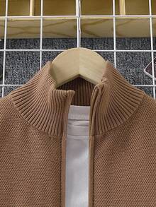 Áo khoác cardigan cho bé trai tuổi teen, áo cardigan kaki dáng suông cổ đứng có khóa kéo, áo len cổ lửng có khóa kéo, áo cardigan dài tay cổ tròn, mềm mại và thoải mái cho mùa thu và mùa đông. Thích hợp cho sử dụng hàng ngày, đi du lịch, nghỉ mát, ở nhà, và cho trẻ em mặc khi đi học trở lại vào mùa thu. - Cà phê nâu - Xem 3