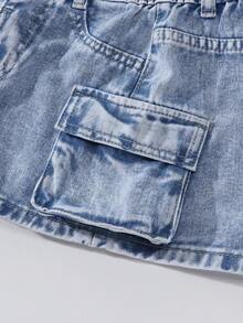 SHEIN Elladie kids 休闲宽松极简迷彩印花多口袋女童牛仔裙 - 淺色水洗藍 - 查看 5