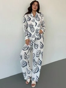 Aloruh Conjunto de camisa y pantalones con estampado de frutas azules, versátil para usar en casa y al aire libre